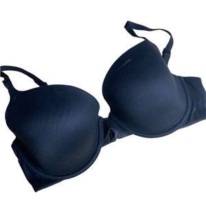 Victoria’s Secret lined Demi black bra size 34D
